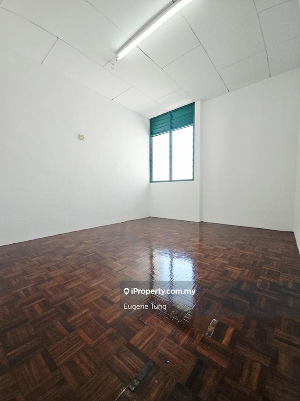 Rumah Pangsa untuk Dijual di Taman Batu Bukit oleh Eugene Tung - iProperty.com.my