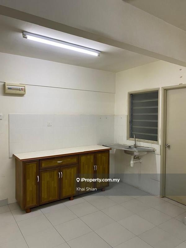 For Rent - Centrio Avenue