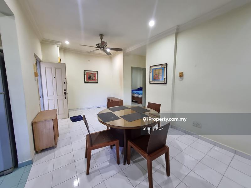 Condominium for Sale in Golf Vista Resort Homes by Stanly Kok - iProperty.com.my