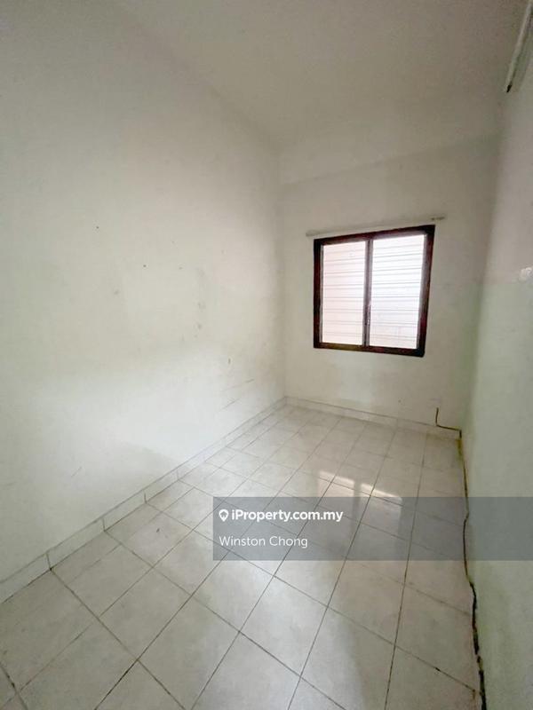 2.5-storey Terraced House for Sale in Taman Bukit Serdang, Seri Kembangan by Winston Chong - iProperty.com.my