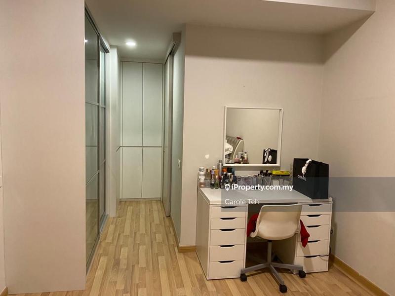 For Sale - The Leafz @ Dedaun