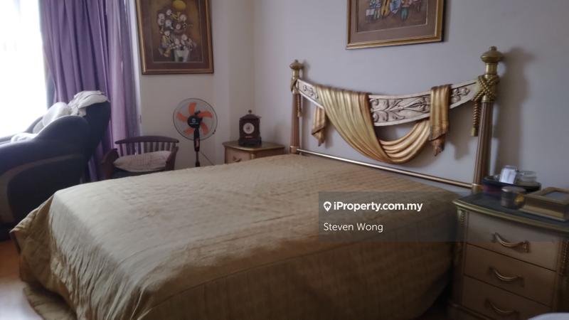 Condominium for Sale in Impiana On The Waterfront Condominium by Steven Wong - iProperty.com.my