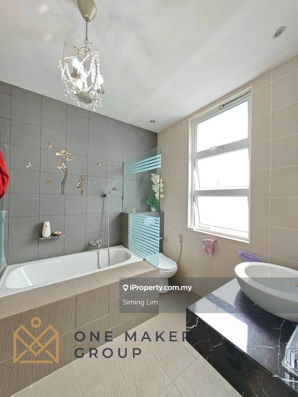 Rumah Berkembar untuk Dijual di Setia Tropika, Johor Bahru oleh Siming Lim - iProperty.com.my