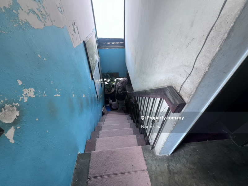 Rumah Berangkai 3 Tingkat untuk Dijual di Taman Melur, Ampang oleh Nor Azlina - iProperty.com.my
