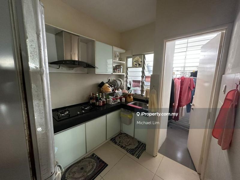 For Sale - Hijauan Puteri Condominium