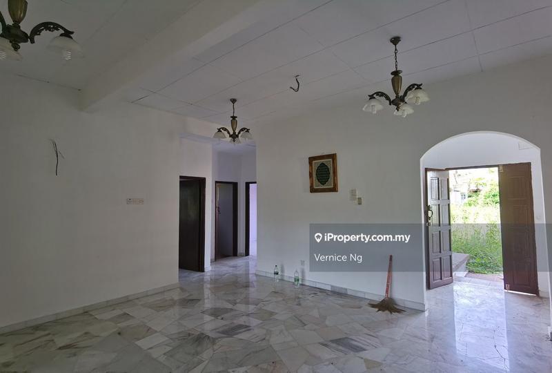 Banglo untuk Dijual di Pantai Sepang Putra, Sepang oleh Vernice Ng - iProperty.com.my