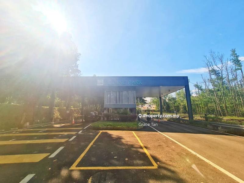 Bungalow House untuk Dijual di Taman Equine, Seri Kembangan oleh Grace Tan - iProperty.com.my