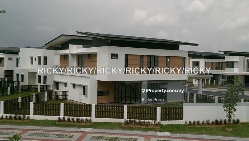 Rumah Berkembar untuk Dijual di Setia Ecohill Aravia, Semenyih oleh Ricky Poon - iProperty.com.my