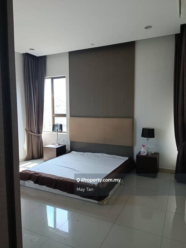 Rumah Berkembar untuk Dijual di Taman Kluang Indah, Kluang oleh May Tan - iProperty.com.my