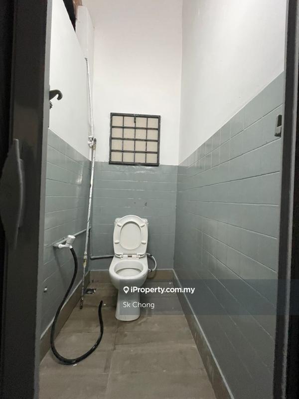 Terrace Factory for Rent in Taman Petaling Utama, Petaling Jaya by Sk Chong - iProperty.com.my