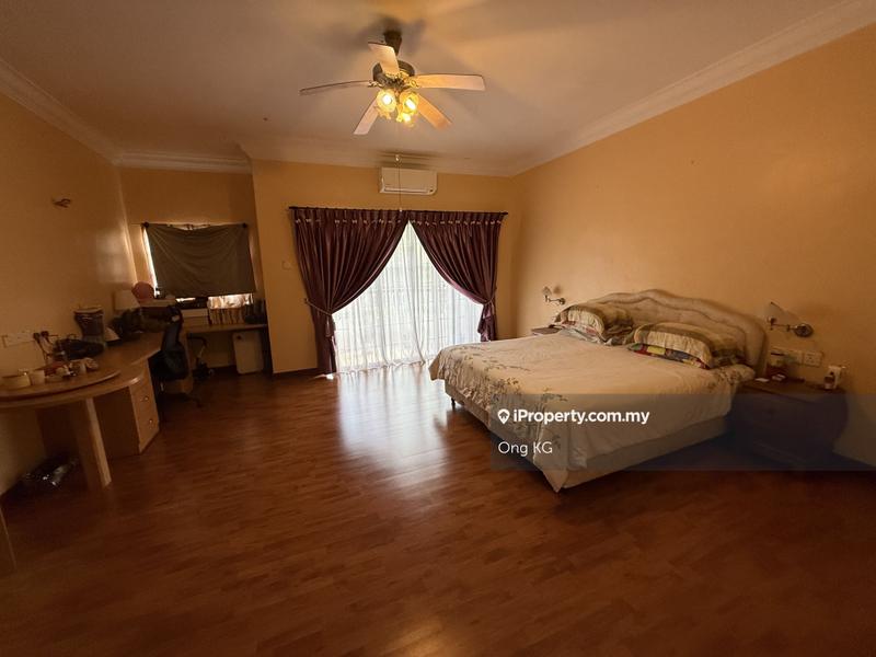 Rumah Teres 2.5-Tingkat untuk Dijual di BANDAR PUCHONG JAYA, Puchong oleh Ong KG - big master room - iProperty.com.my