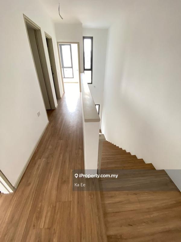 Rumah Teres 2-Tingkat untuk Dijual di Denai Alam, Shah Alam oleh Ka Ee - iProperty.com.my
