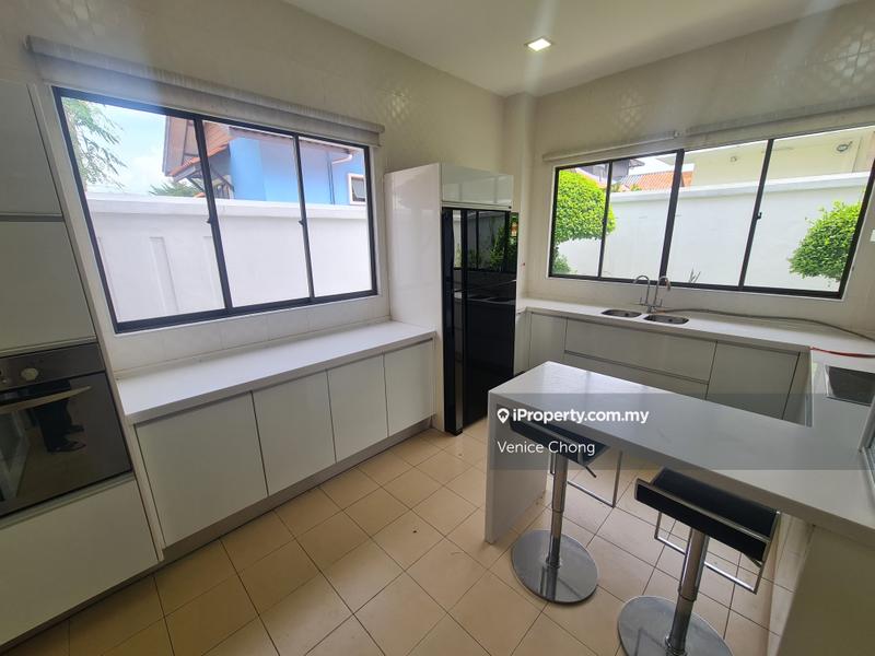 Banglo untuk Dijual di Country Heights, Kajang oleh Venice Chong - iProperty.com.my