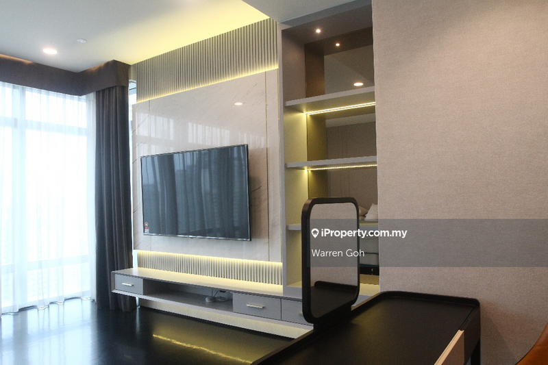 For Rent - Four Seasons Place