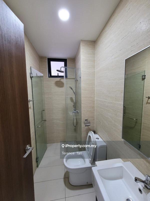 Service Residence for Sale in Crescent Bay Suites (Teluk Bayu) by Terence Tan - iProperty.com.my