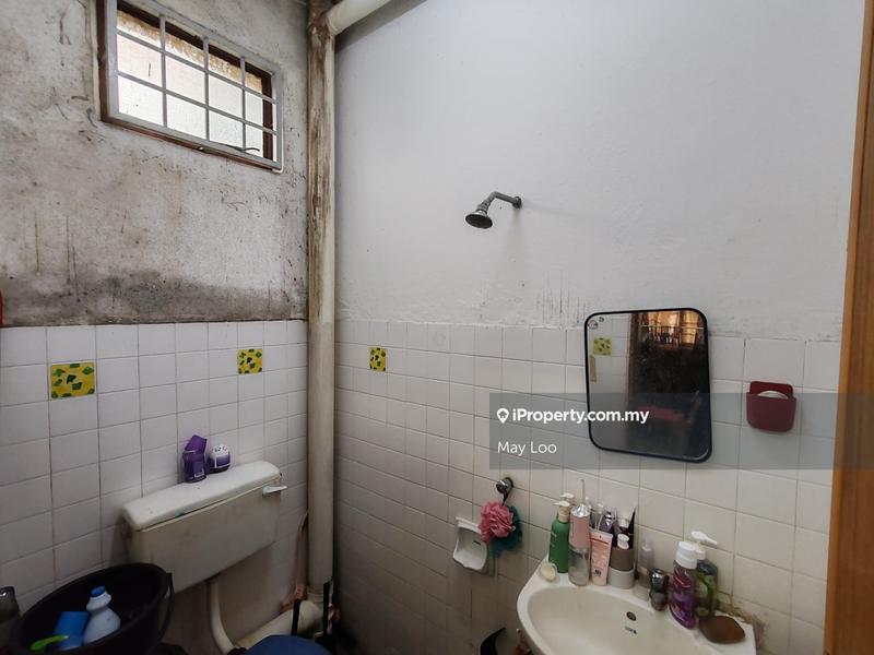 For Sale - Kenari Court