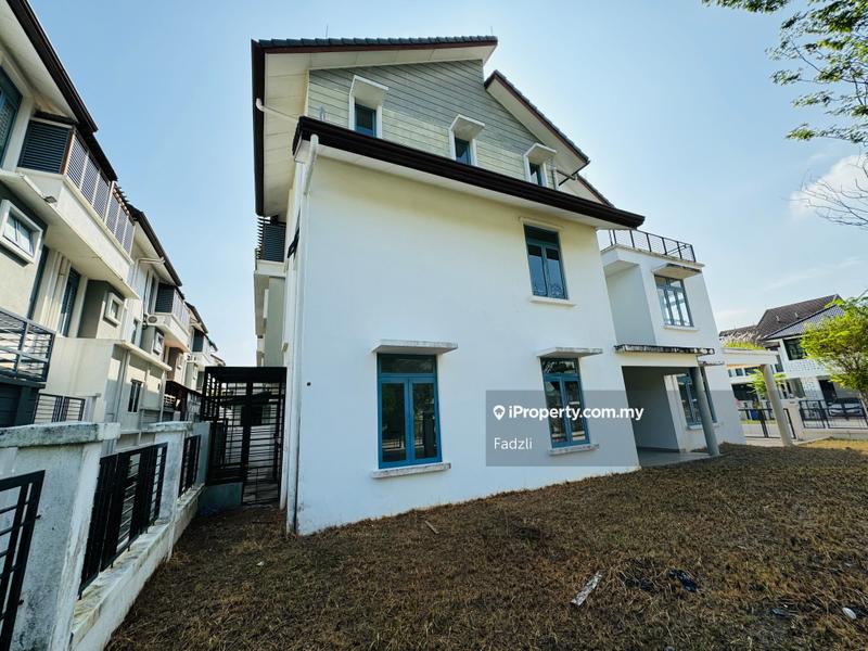 Rumah Teres 3-Tingkat untuk Dijual di Denai Alam, Shah Alam oleh Fadzli - iProperty.com.my