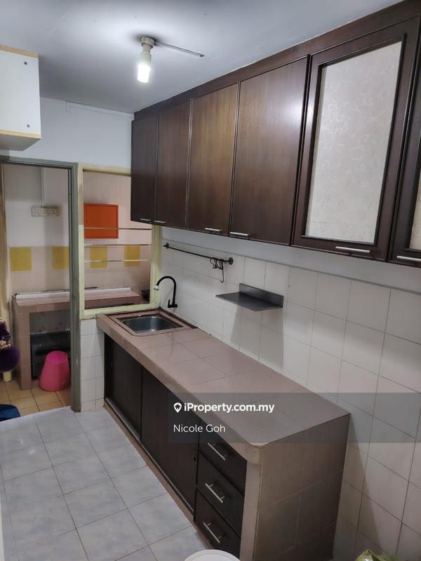 For Sale - PPR Kampung Baru Air Panas