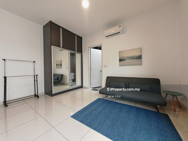 Townhouse for Sale in 16 Sierra, Puchong by Jane Hor - iProperty.com.my