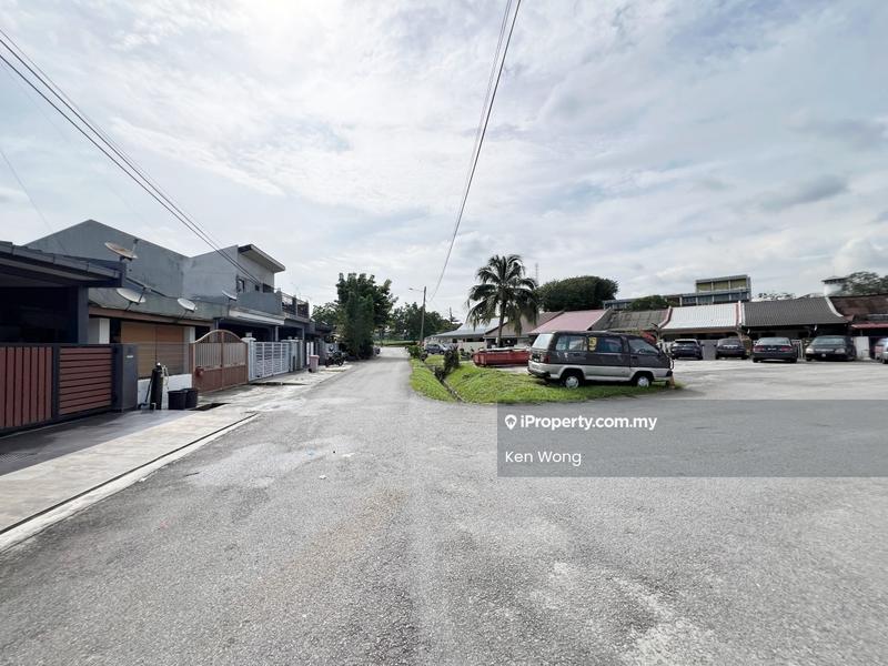 1-storey Terraced House for Sale in Seksyen 8, Petaling Jaya by Ken Wong - iProperty.com.my