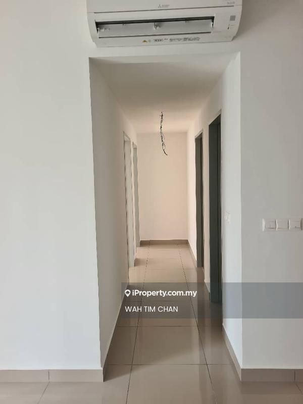 Service Residence for Sale in M Luna by CHESTER CHAN - Corridor - iProperty.com.my