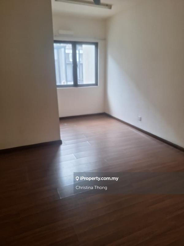 Rumah Berangkai 3 Tingkat untuk Dijual di Lake Fields, Sungai Besi oleh Christina Thong - iProperty.com.my