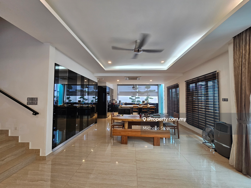 Rumah Berkembar untuk Dijual di Batu 9, Cheras oleh Michelle Siow - iProperty.com.my
