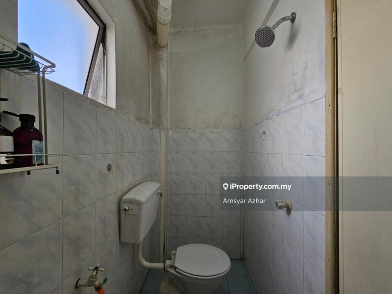 Apartment for Sale in Residensi Warnasari 1 by Amsyar Azhar - iProperty.com.my