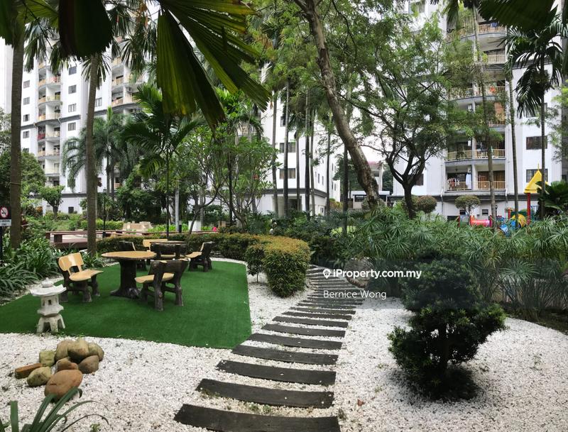 For Sale - Sri Putramas