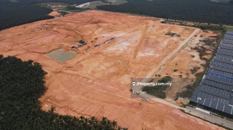 For Sale - Senai Industrial Land