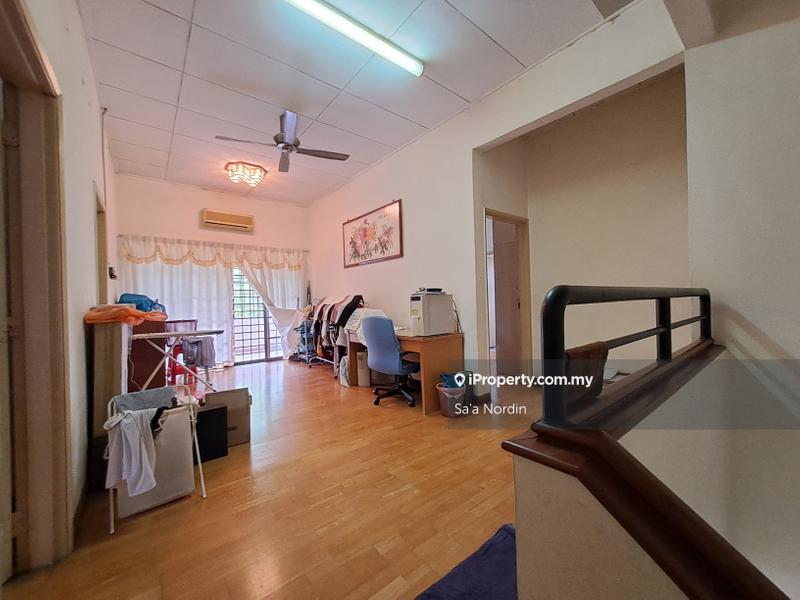 Rumah Berangkai 2 Tingkat untuk Dijual di Bukit Jelutong, Shah Alam oleh Sa'a Nordin - iProperty.com.my