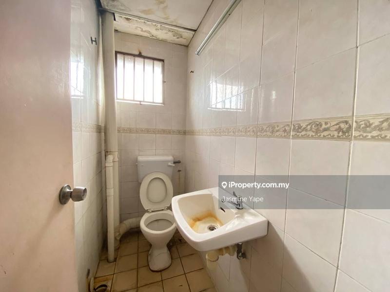 For Sale - Sunwaymas Commercial Centre