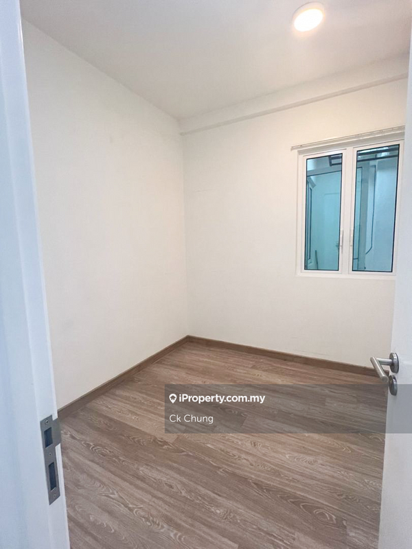 Condominium untuk Dijual di Legend Heights oleh Ck Chung - iProperty.com.my