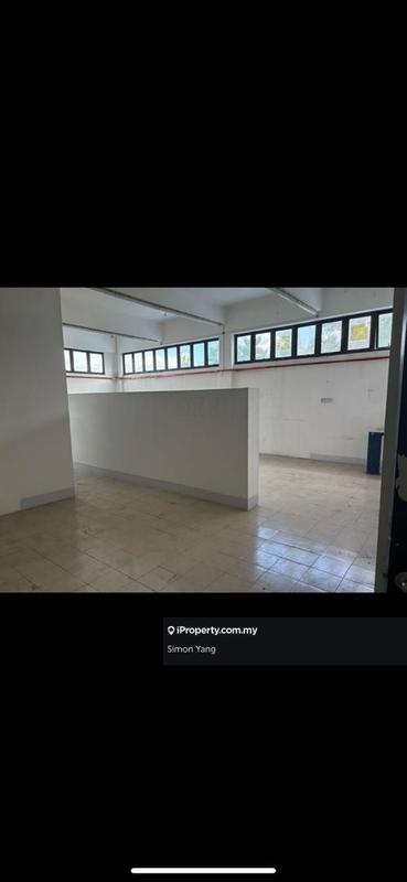 Kilang Berkembar untuk Dijual di Seksyen U8, Shah Alam oleh Simon Yang - iProperty.com.my