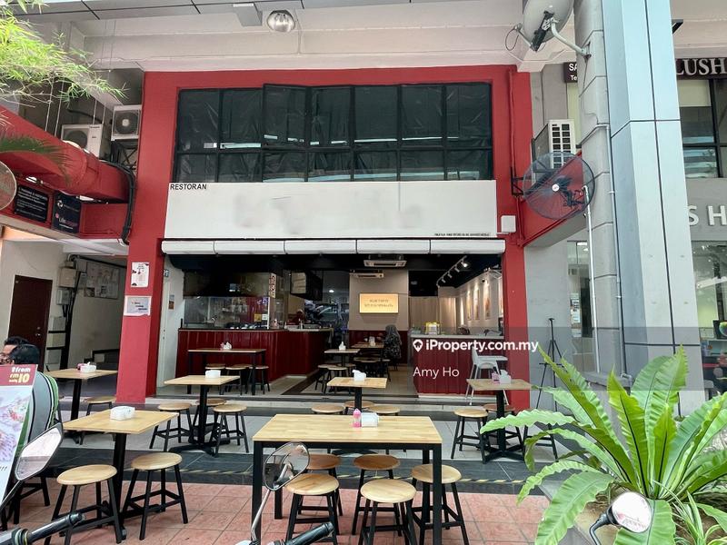 For Sale - Plaza Damas