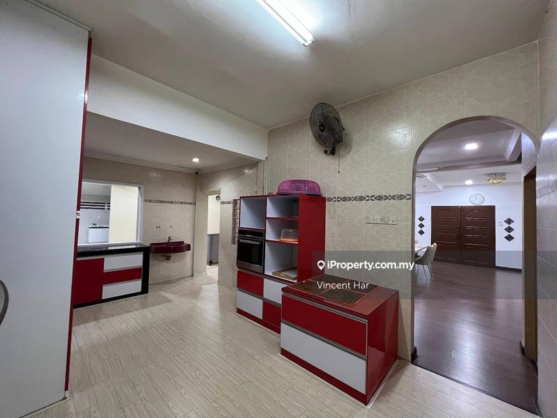 2.5-storey Terraced House for Sale in Desa Manjung Raya, Lumut by Vincent Har - iProperty.com.my
