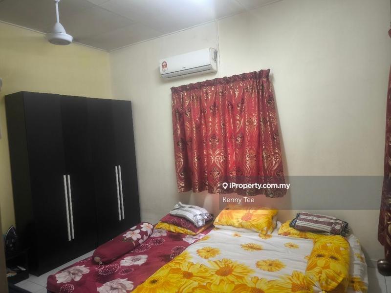 1-storey Terraced House for Sale in Pinggiran Senawang, Senawang by Kenny Tee - iProperty.com.my