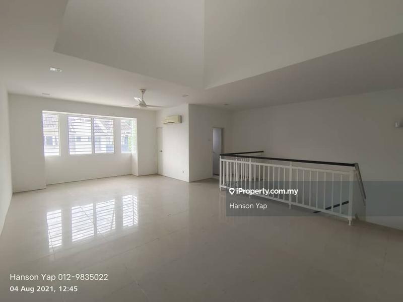 Rumah Berangkai 3 Tingkat untuk Dijual di Taman Mesra Utama, Seri Kembangan oleh Hanson Yap - iProperty.com.my