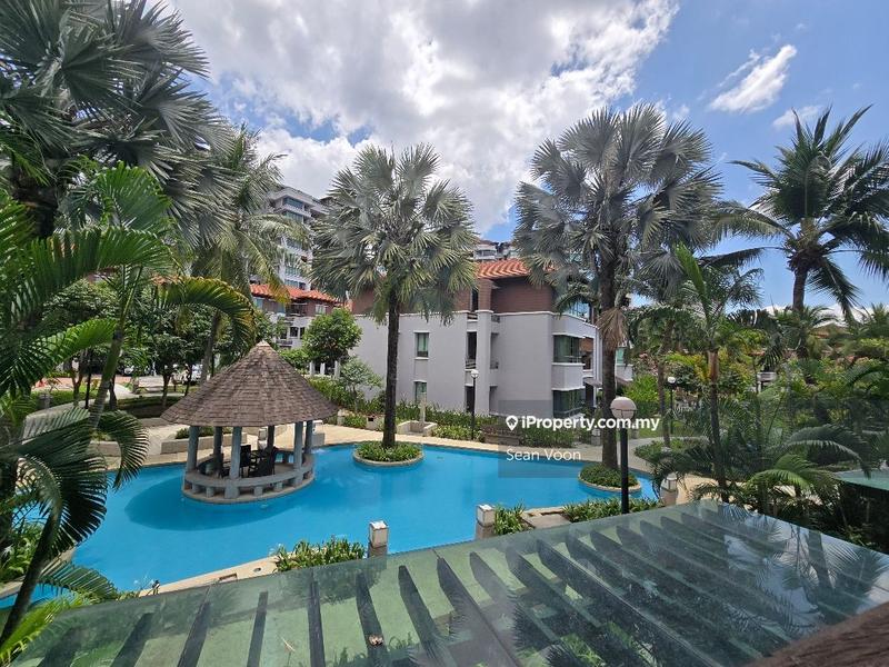 For Sale - Ara Hill Condominium