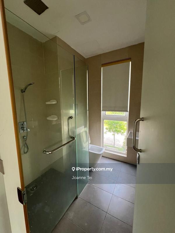 Banglo untuk Dijual di Lakefront Villa, Cyberjaya oleh Joanne Tei - iProperty.com.my