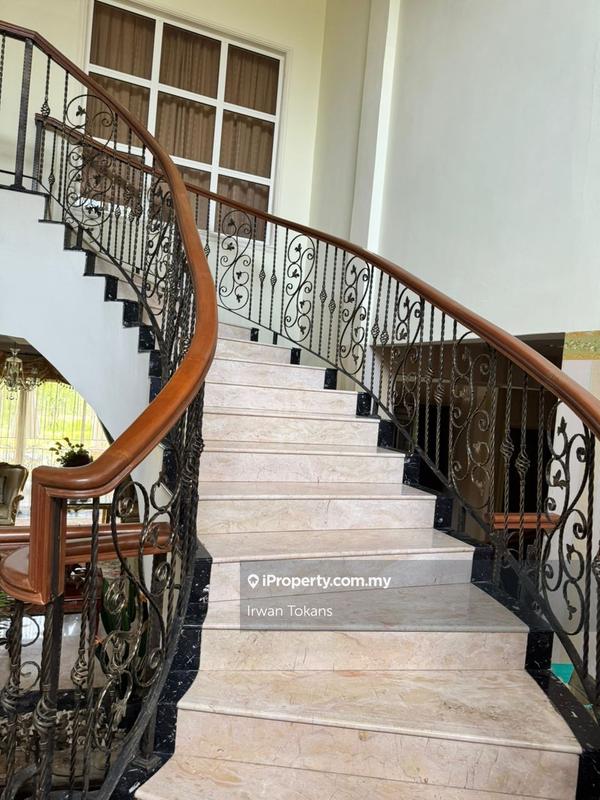 Banglo untuk Dijual di Saujana Impian Golf Club, Kajang oleh Irwan Tokans - iProperty.com.my