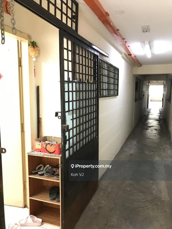 Rumah Pangsa untuk Dijual di PPR Desa Rejang oleh Koh VJ - iProperty.com.my