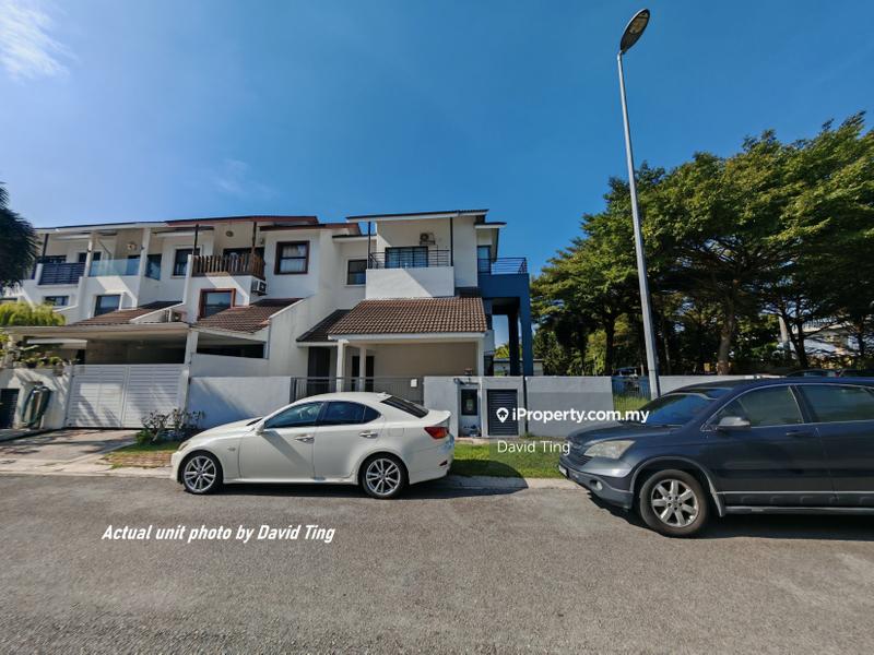 Rumah Teres 3-Tingkat untuk Dijual di Lake Fields, Sungai Besi oleh David Ting - iProperty.com.my