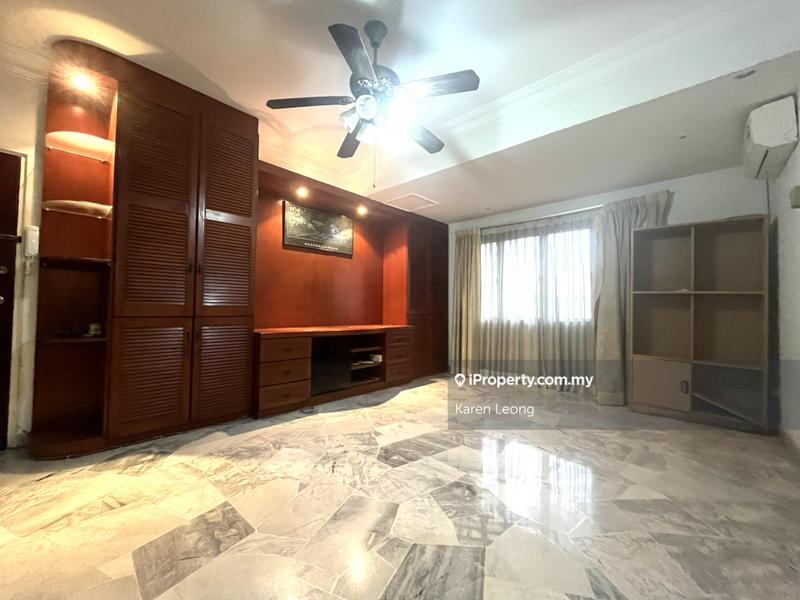 For Sale - Villa Flora