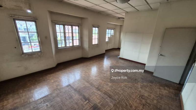 Rumah Berkembar untuk Dijual di Usj 5, Subang Jaya oleh Joyce Kok - iProperty.com.my