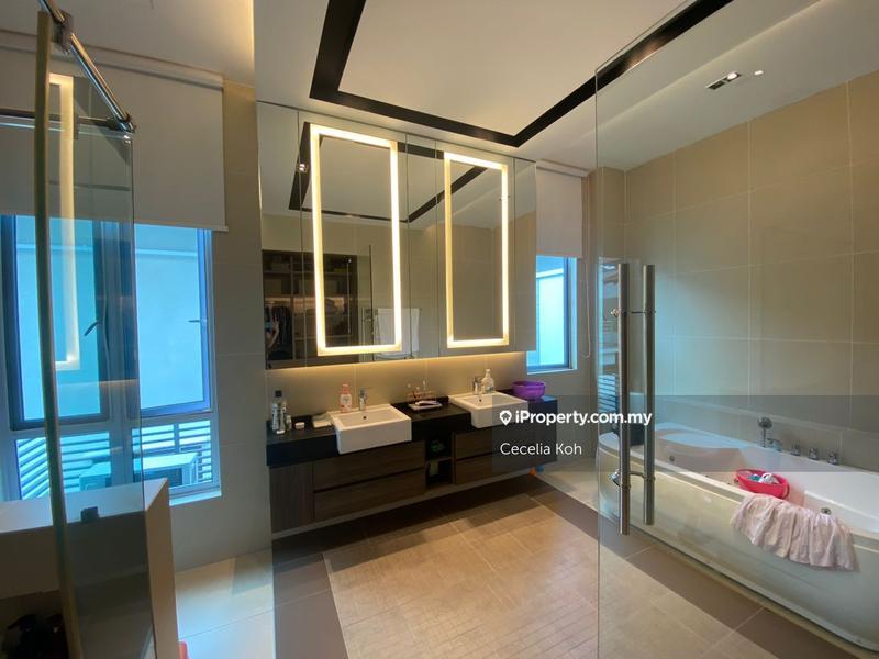 Bungalow House for Sale in Subang Heights, Subang Jaya by Cecelia Koh - iProperty.com.my