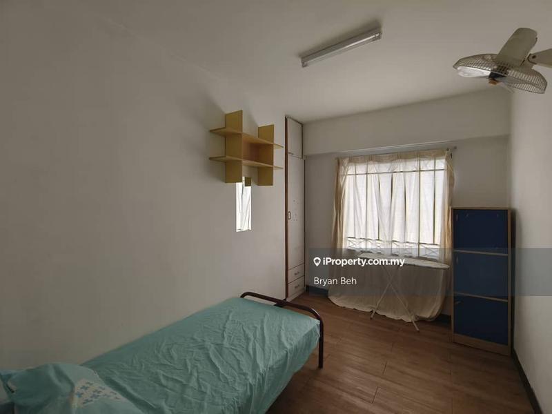 Apartment for Sale in Winner Court B by Bryan Beh - iProperty.com.my