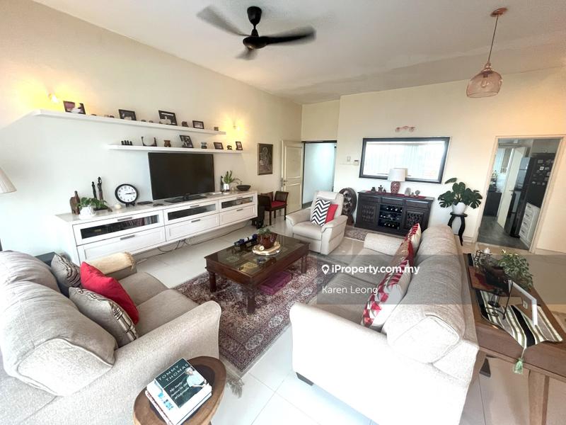 For Sale - The Plaza Condominium