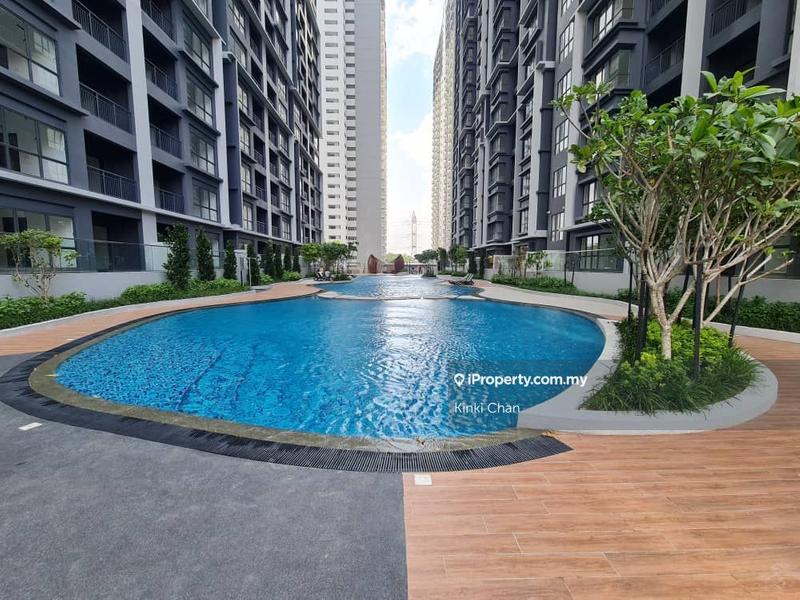 For Sale - The Holmes 2