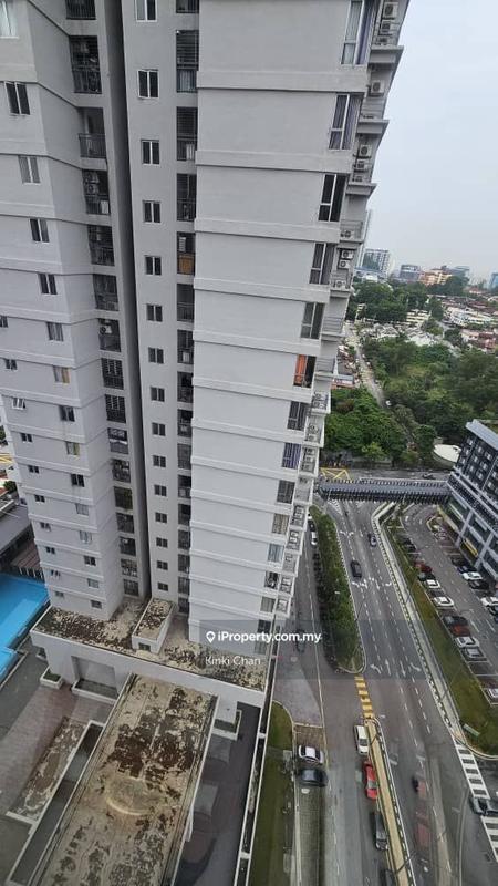 Service Residence for Sale in Maxim Residences by Kinki Chan - iProperty.com.my